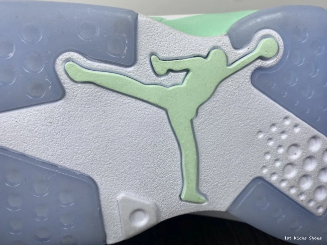 1st Kicks Jordan Mint Foam Air 6 DQ4914-103 WMNS 0724
